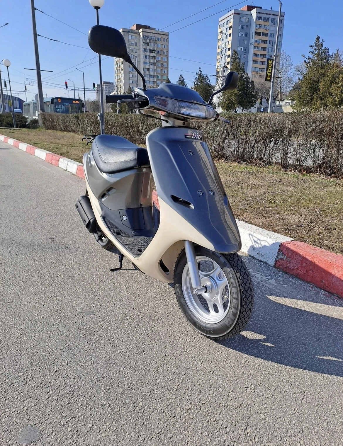 Honda Dio Двутактов - изображение 2