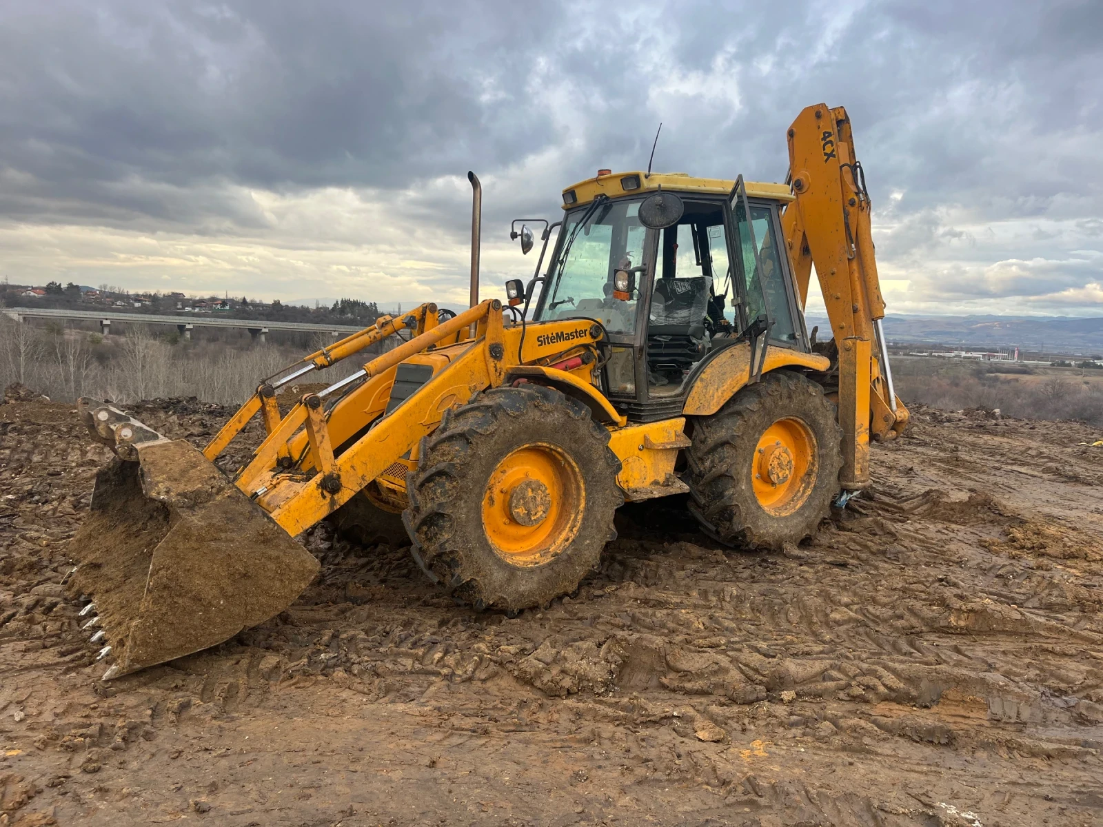 Багер JCB 4CX климатик  - изображение 10