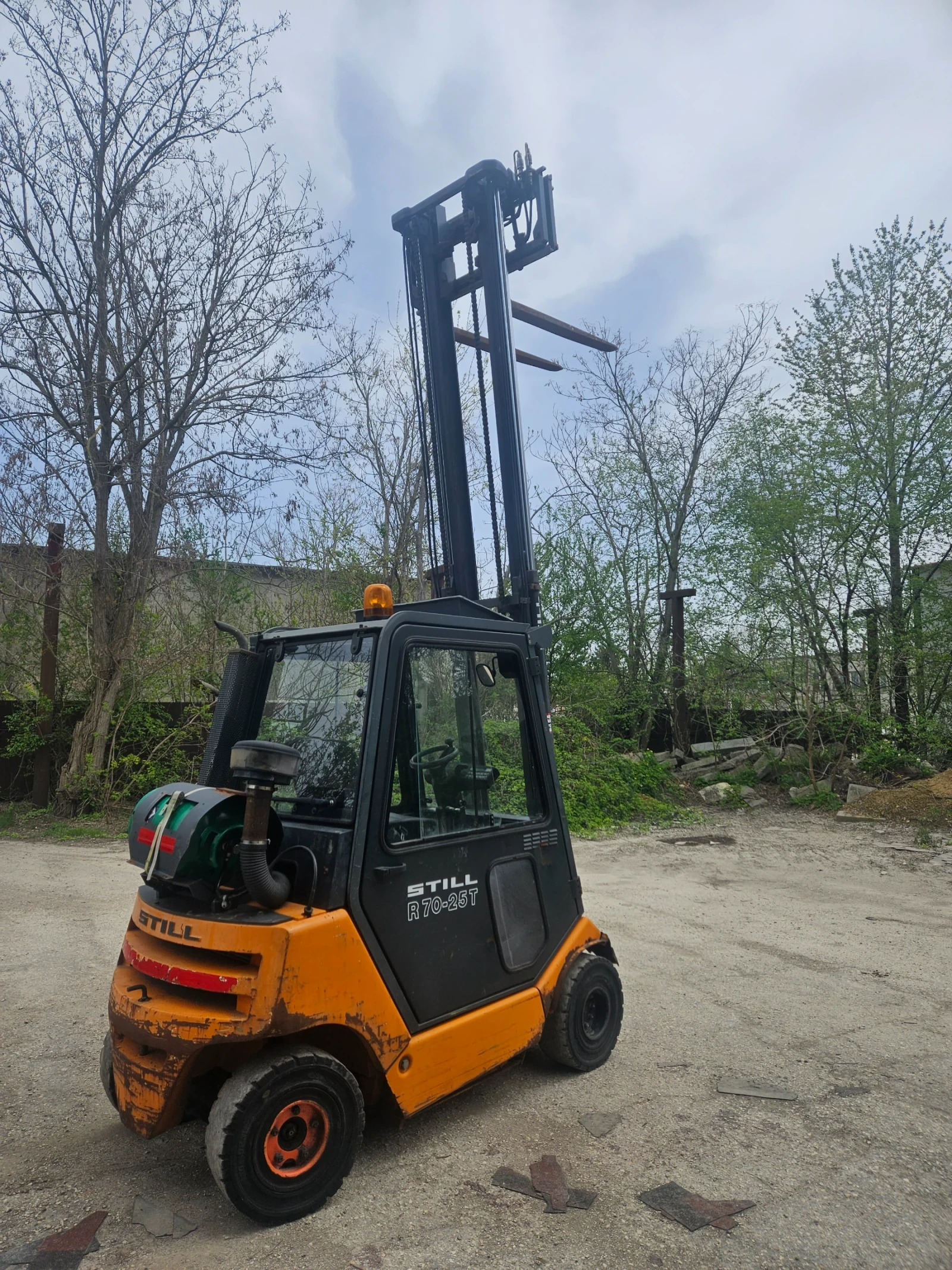 ������� Still ������� | Mobile.bg � ����������� 6