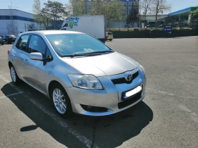Toyota Auris 1.4, снимка 2
