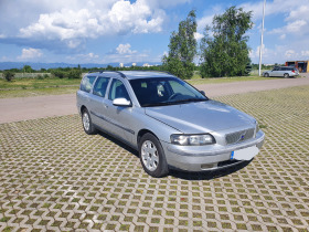 Volvo V70 D5, снимка 1