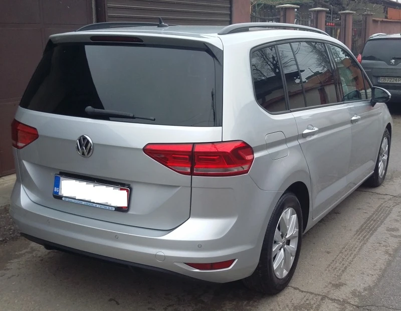 VW Touran 5T1, снимка 7 - Автомобили и джипове - 46409047