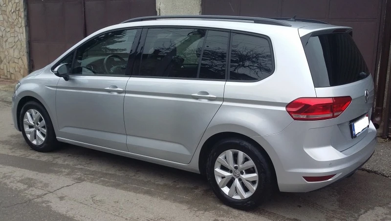 VW Touran 5T1, снимка 9 - Автомобили и джипове - 46409047