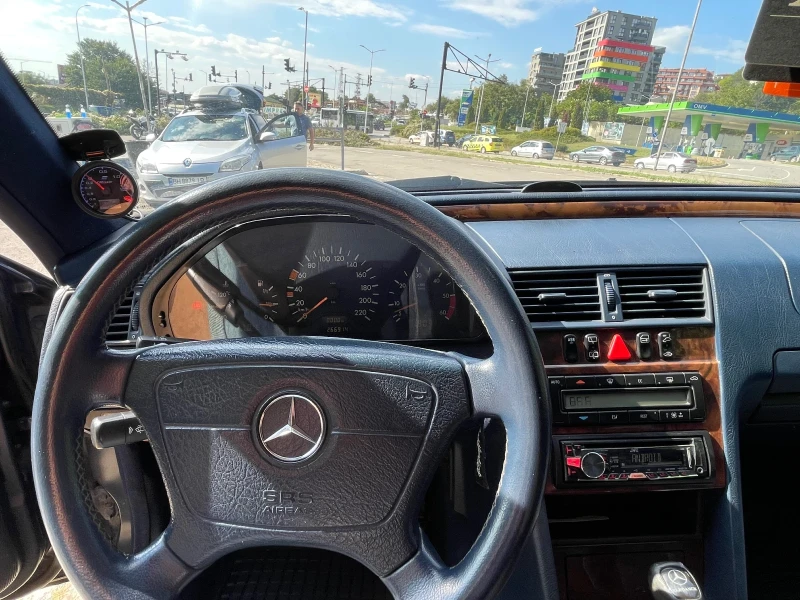 Mercedes-Benz C 250 Turbodiesel, снимка 9 - Автомобили и джипове - 47333243