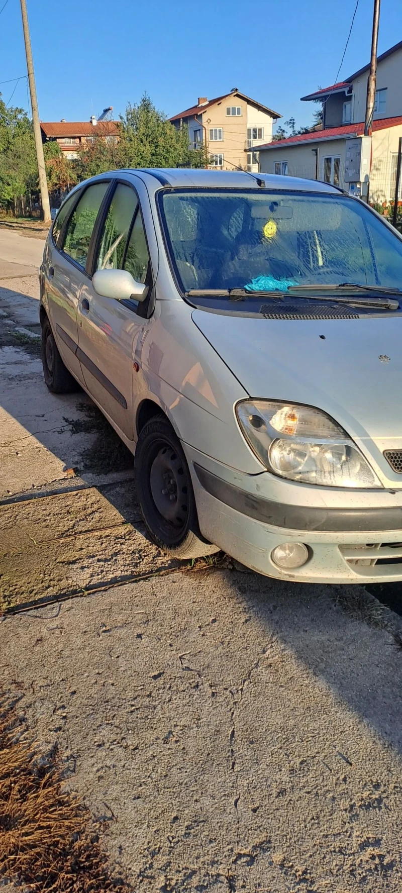 Renault Scenic 1.6 газ отличен мотор и скорости , снимка 4 - Автомобили и джипове - 47371849