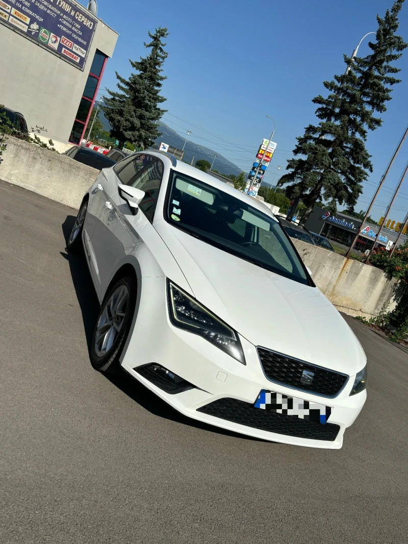 Seat Leon ST TDI Style, снимка 4 - Автомобили и джипове - 48554102