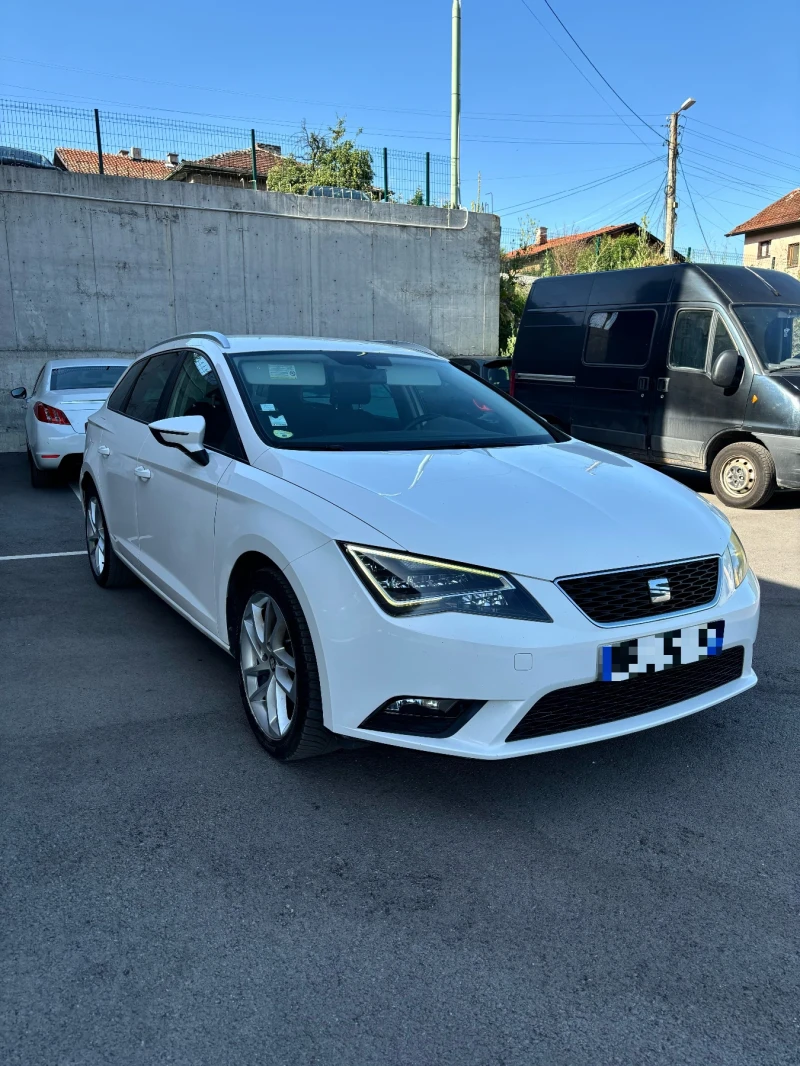 Seat Leon ST TDI Style, снимка 2 - Автомобили и джипове - 48554102