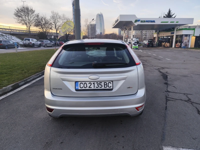 Ford Focus 1.6tdci, снимка 5 - Автомобили и джипове - 48576046