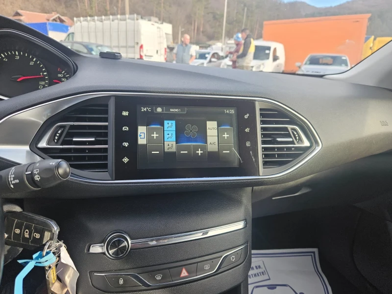 Peugeot 308 1.6HDI, снимка 10 - Автомобили и джипове - 48984001