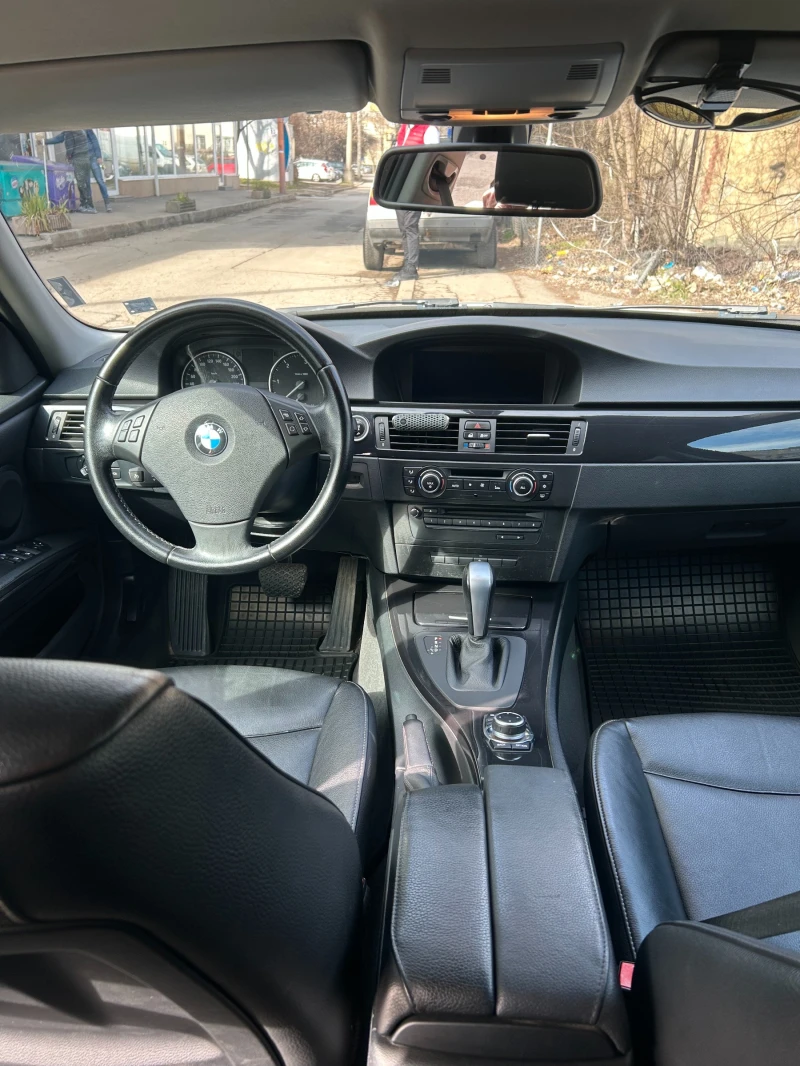 BMW 320 Xdrive 4x4, снимка 11 - Автомобили и джипове - 49291091