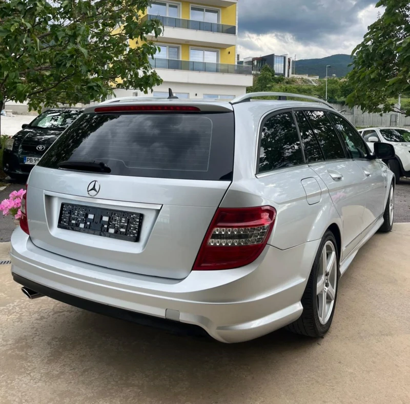 Mercedes-Benz C 220 AMG 646мотор , снимка 10 - Автомобили и джипове - 50446596