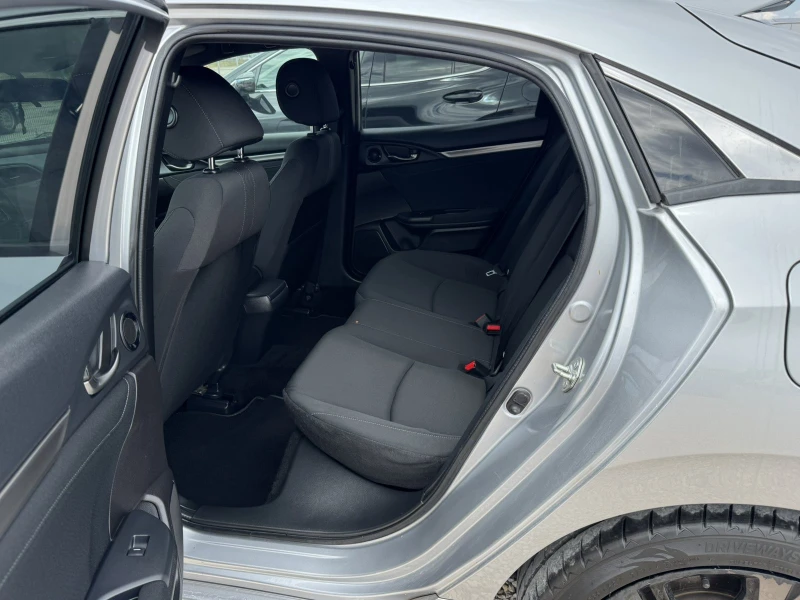 Honda Civic 1.6D, снимка 8 - Автомобили и джипове - 51156809