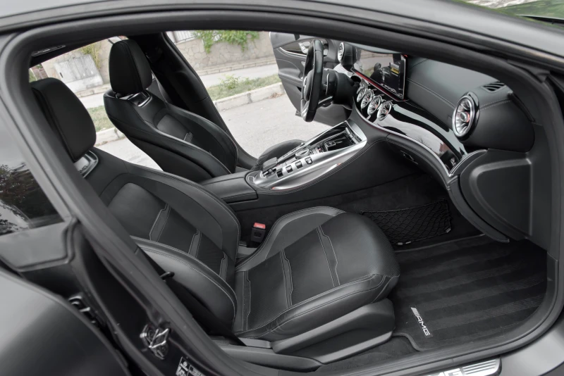 Mercedes-Benz AMG GT 63S Пакет 4matic+ , снимка 11 - Автомобили и джипове - 52086821