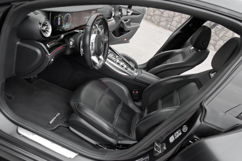 Mercedes-Benz AMG GT 63S Пакет 4matic+ , снимка 9 - Автомобили и джипове - 52086821