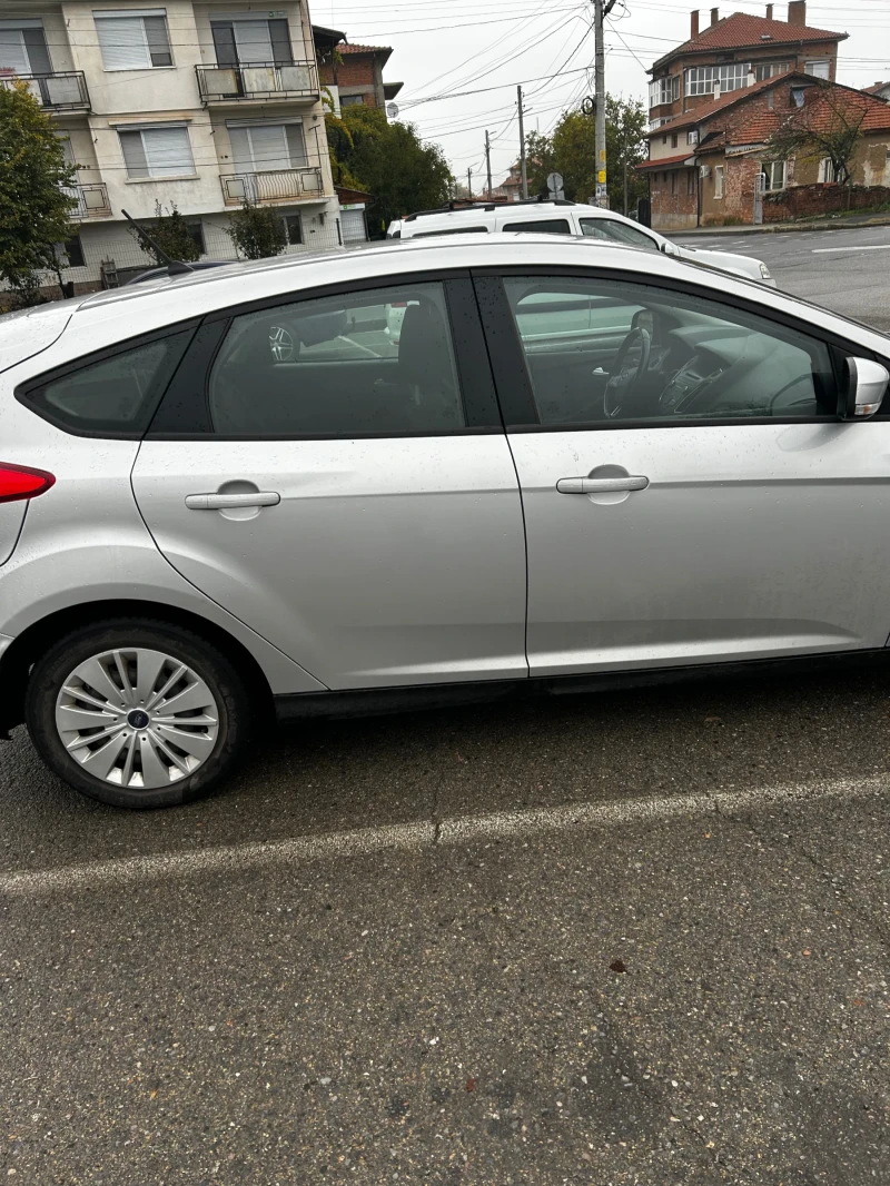 Ford Focus, снимка 3 - Автомобили и джипове - 52333790