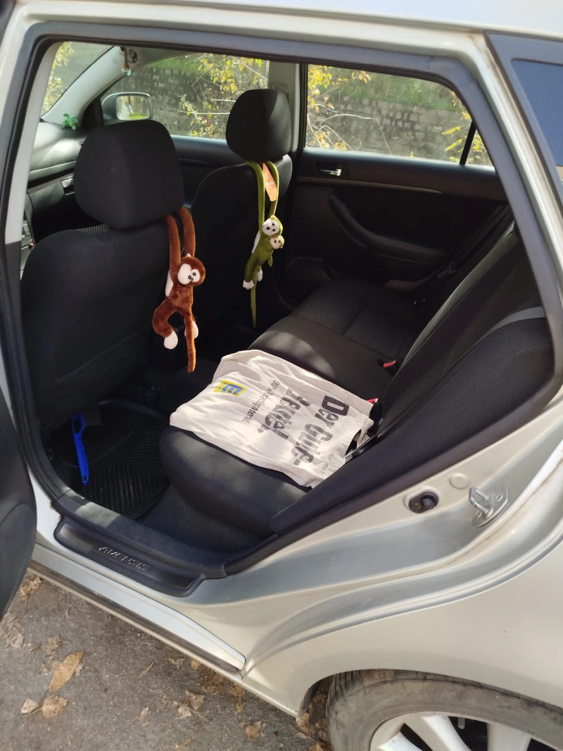 Toyota Avensis Т25 2.0 D4D 116кс ДИЗЕЛ ТОП ЦЕНА * , снимка 10 - Автомобили и джипове - 53292876