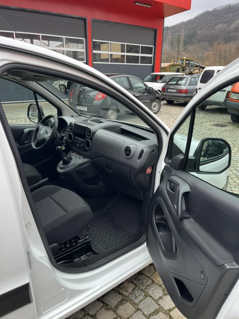 Citroen Berlingo 1, 6 HDI, снимка 6 - Автомобили и джипове - 53308359
