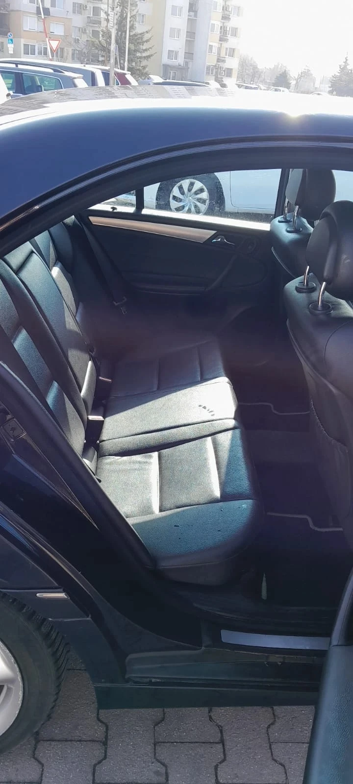 Mercedes-Benz C 240 4+ 1, снимка 12 - Автомобили и джипове - 54211782