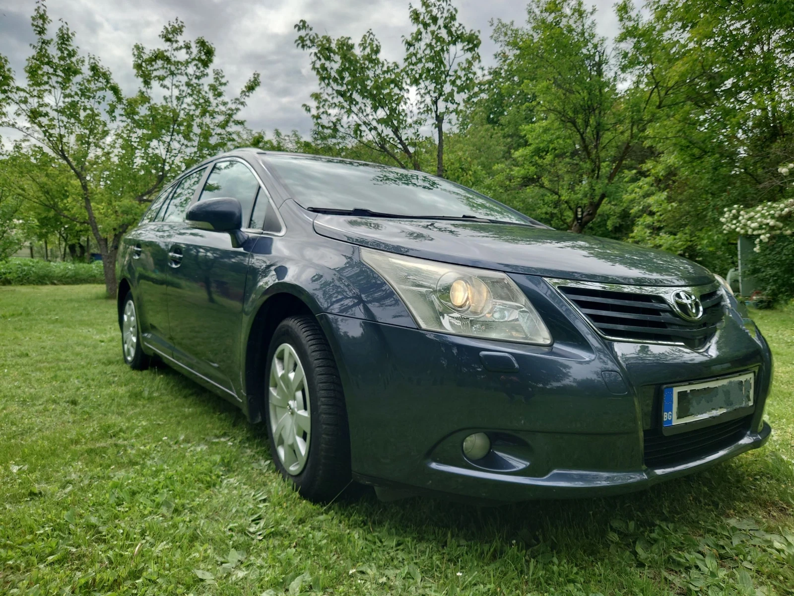 Toyota Avensis 1, 8 БЕНЗИН/ГАЗ до края на месеца 13500лв. - изображение 5