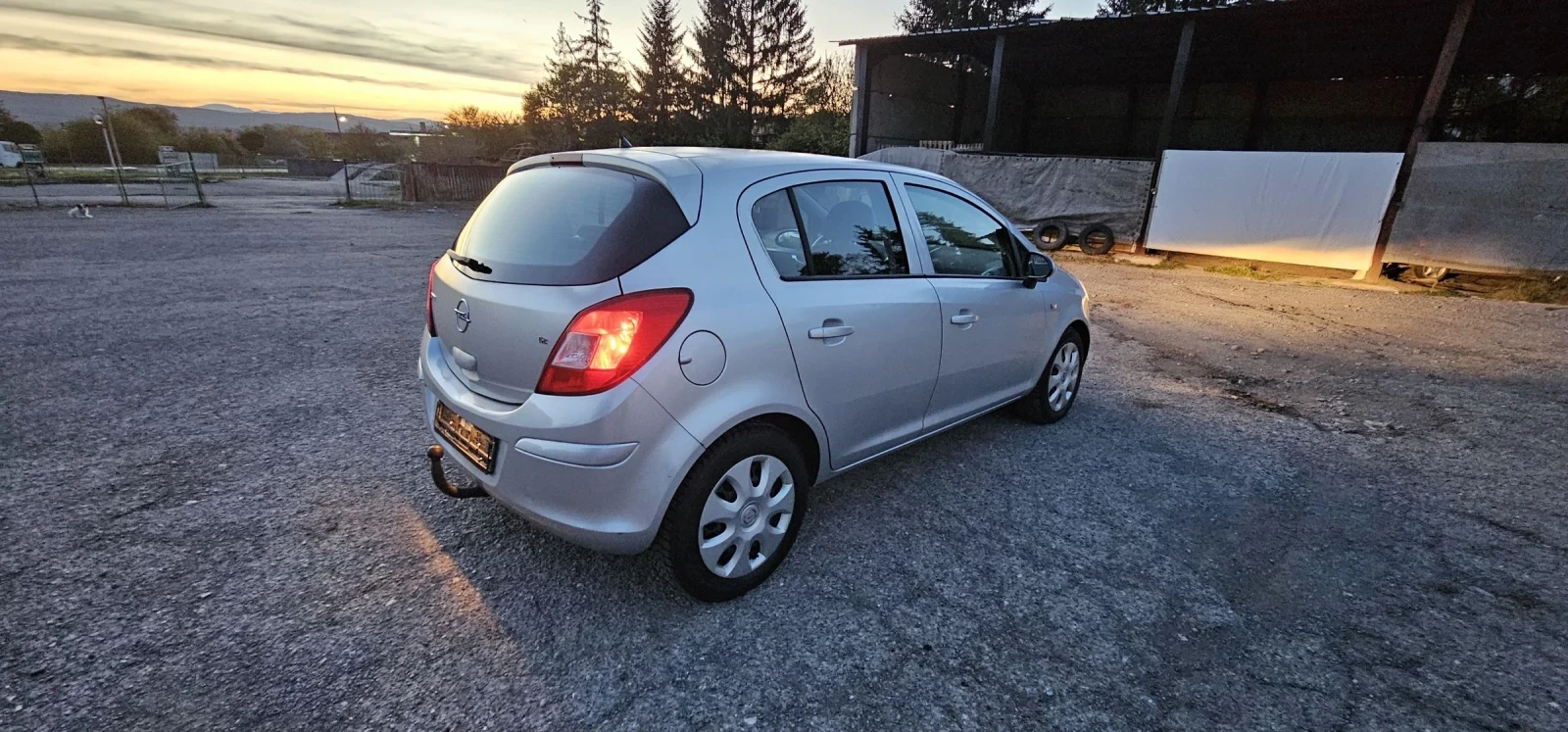 Opel Corsa 1.2i Германия 77000км топ Лизинг  - изображение 2