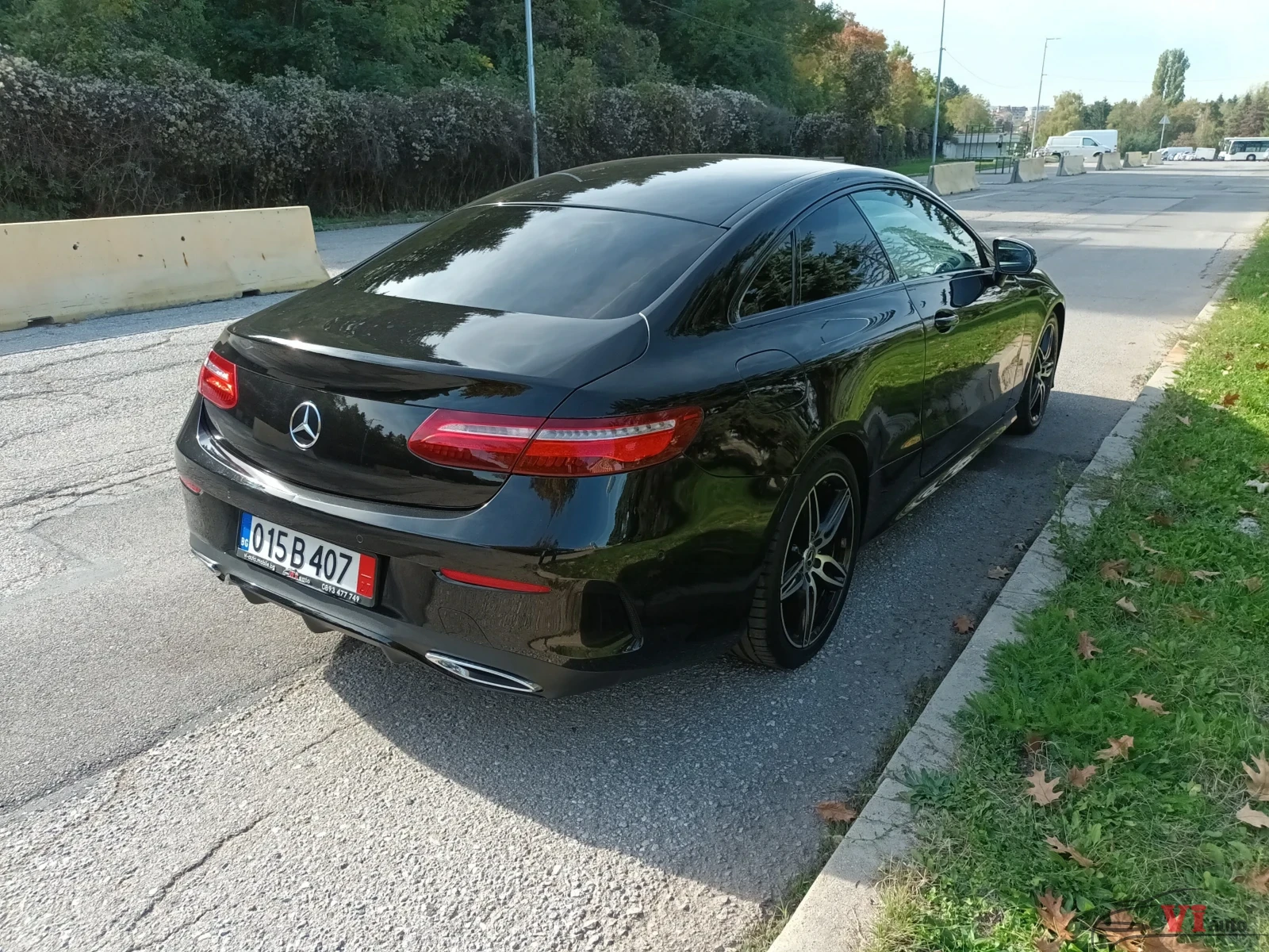 Mercedes-Benz E 220 AMG /COUPE, снимка 6 - Автомобили и джипове - 47664424