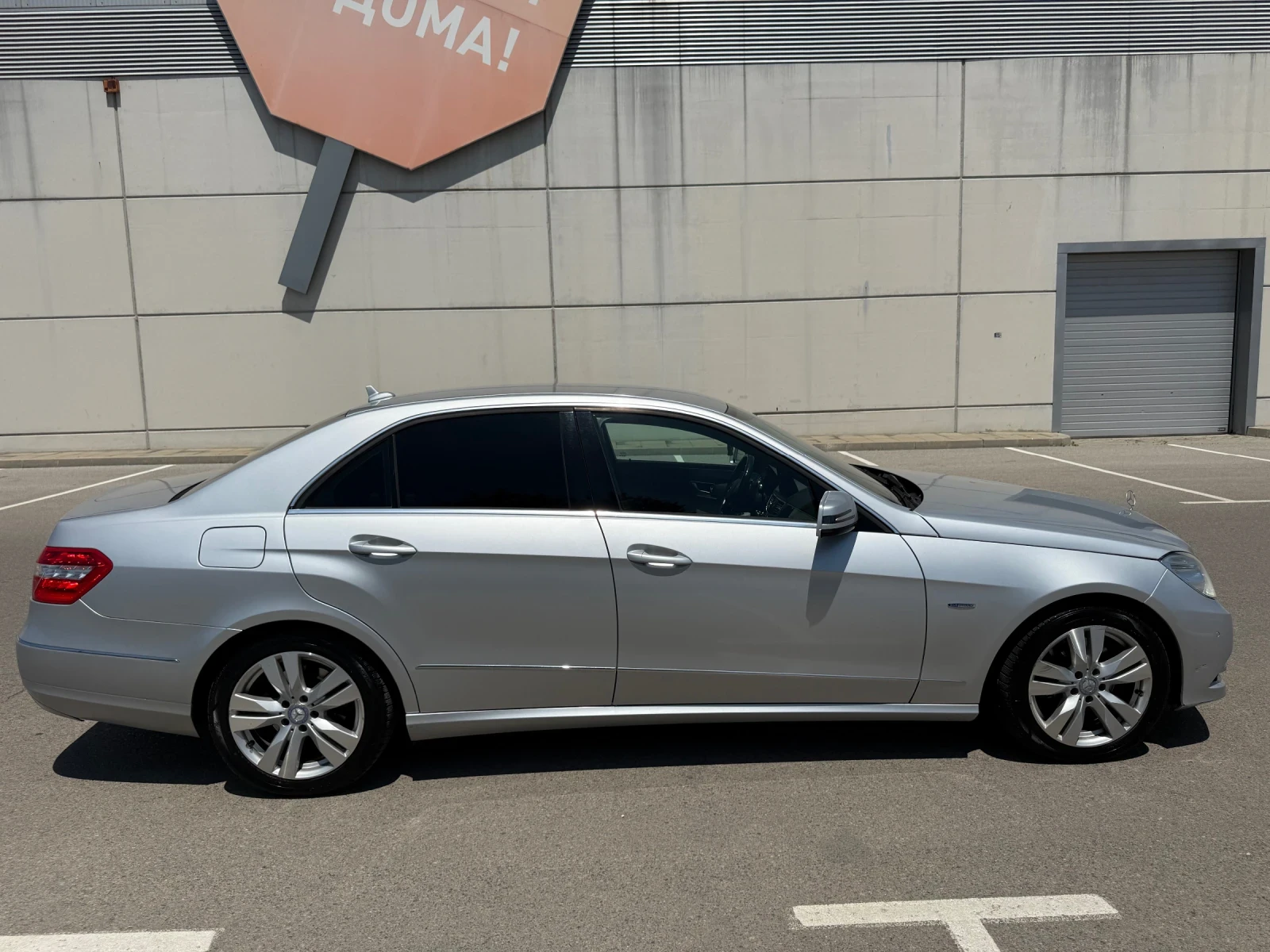 Mercedes-Benz E 350 4Matic 265 - изображение 7