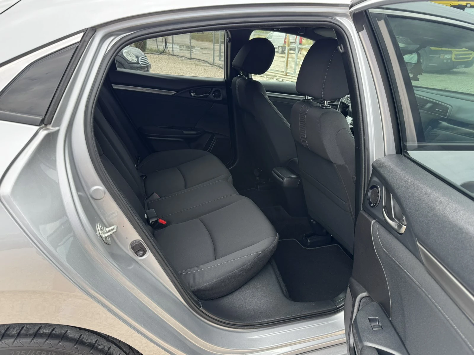 Honda Civic 1.6D | Mobile.bg   13