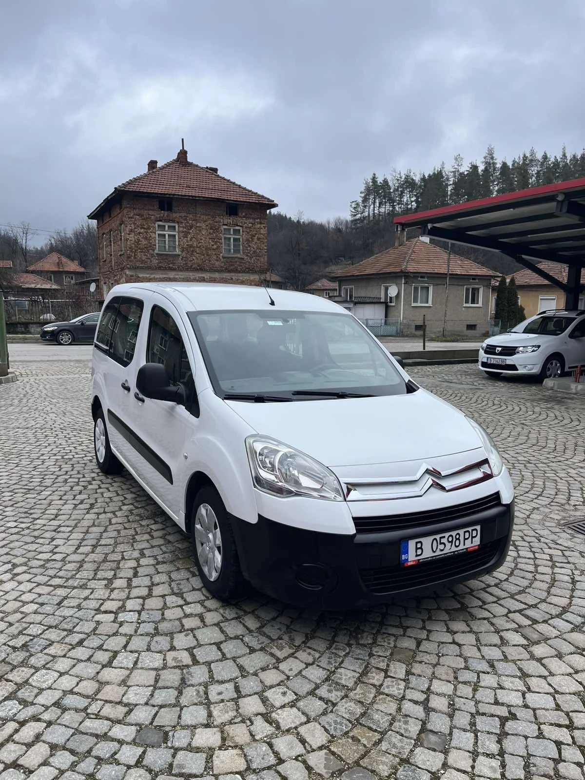 Citroen Berlingo 1, 6 HDI - изображение 2