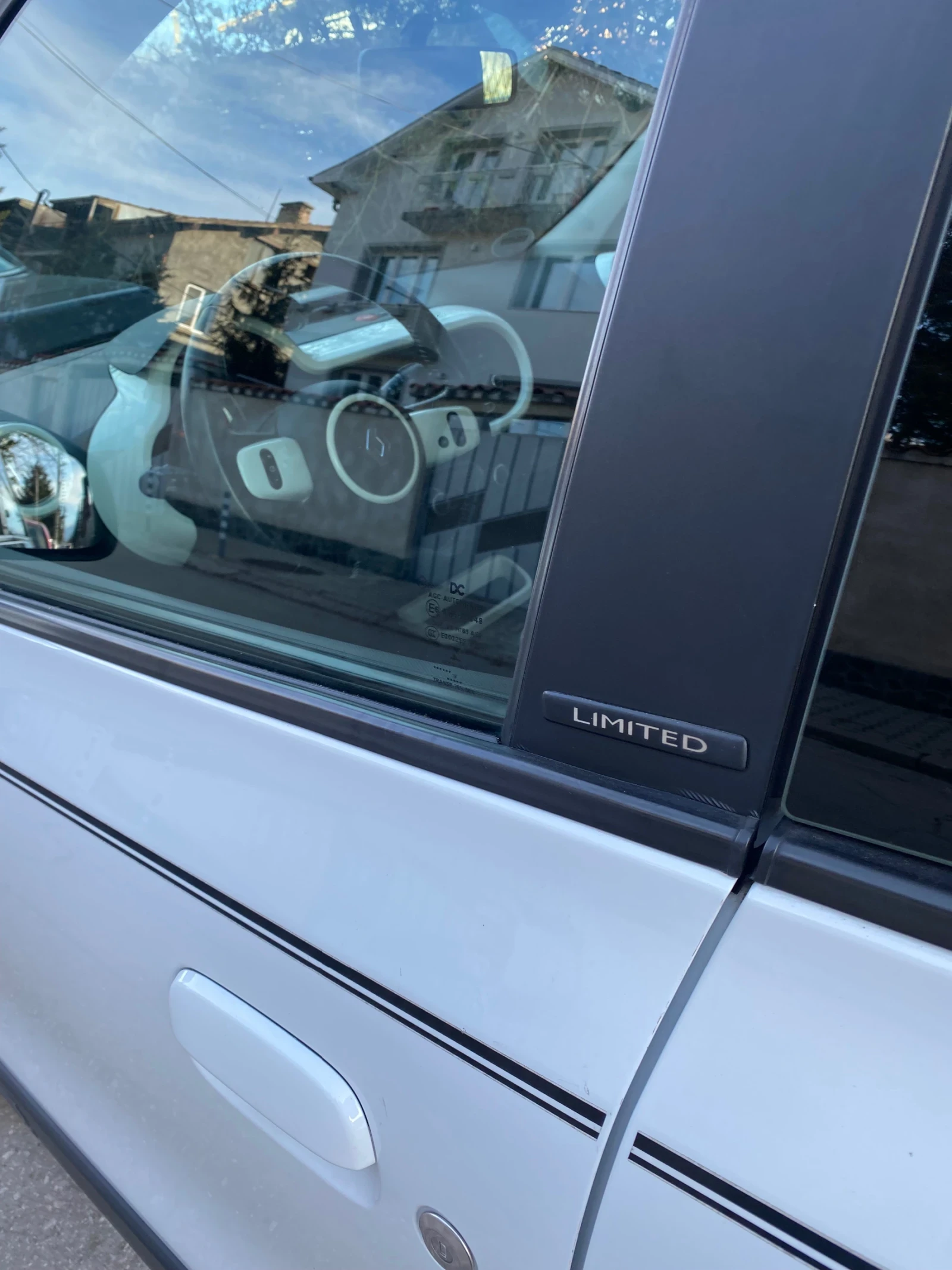 Renault Twingo Limited, снимка 5 - Автомобили и джипове - 53771570