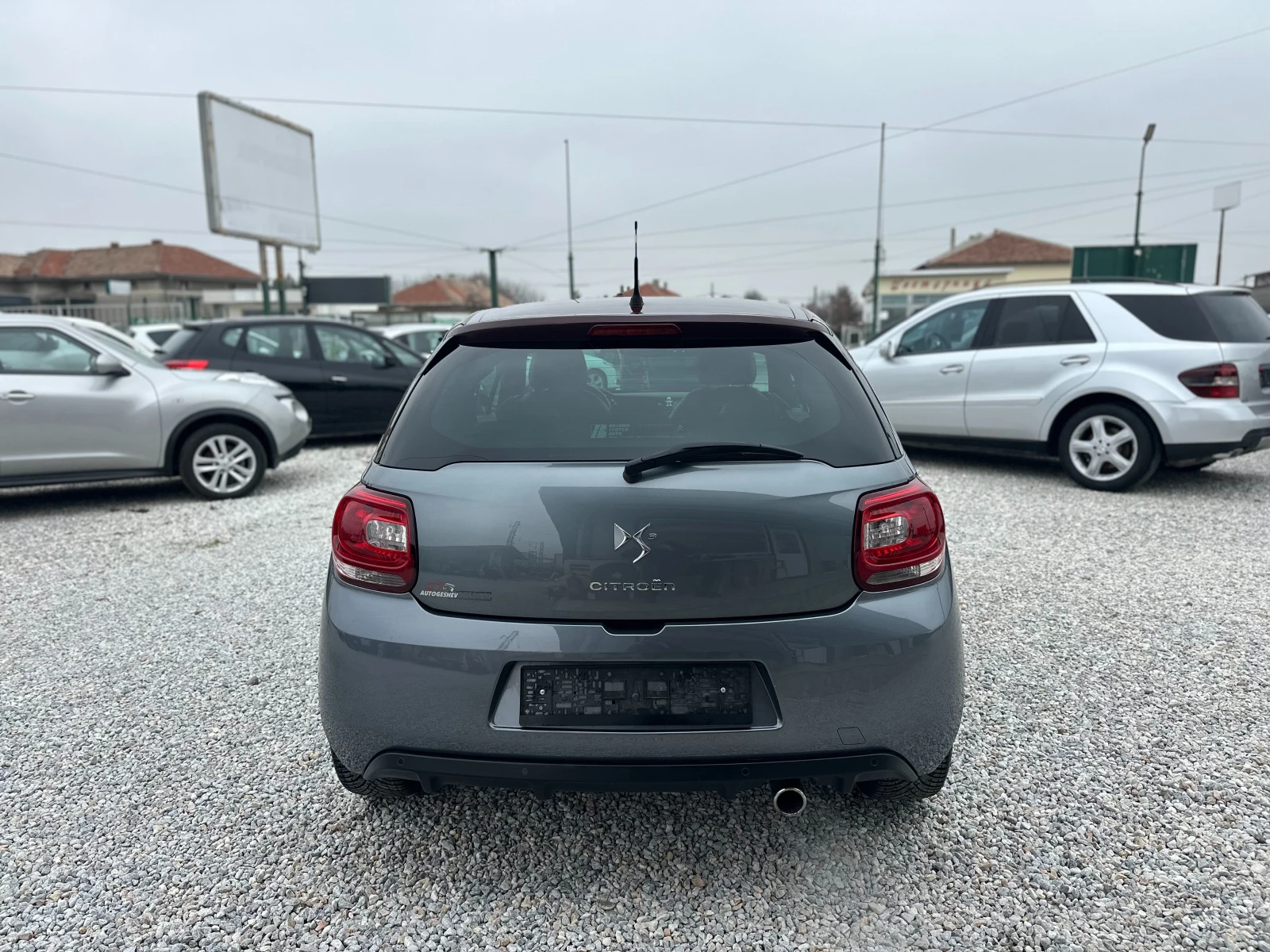 Citroen DS3 1.6 HDI* ГАРАНЦИЯ, снимка 3 - Автомобили и джипове - 53817861