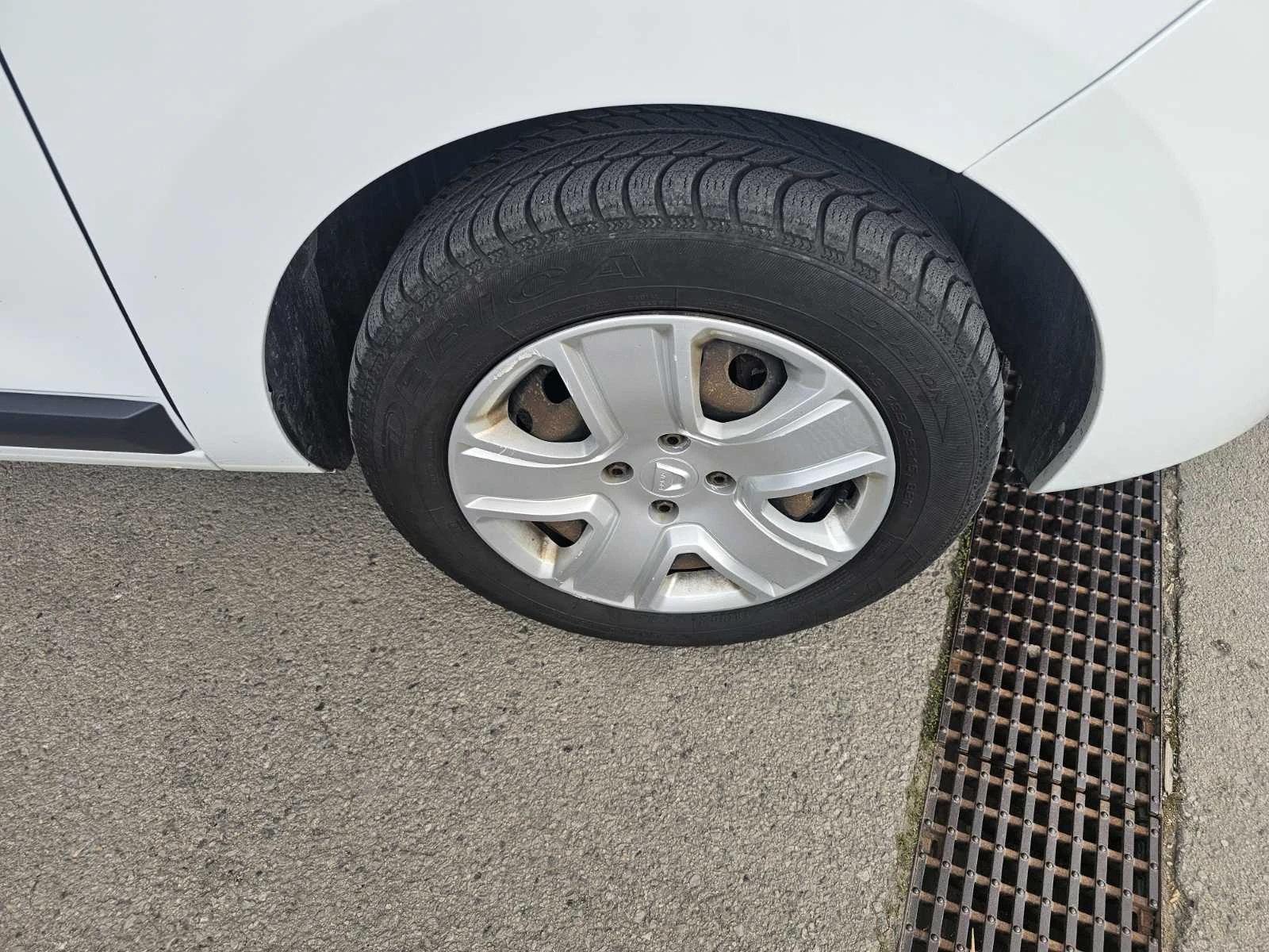 Dacia Dokker dCi 90 к.с. Дизел Stop & Start N1, снимка 15 - Автомобили и джипове - 53989327