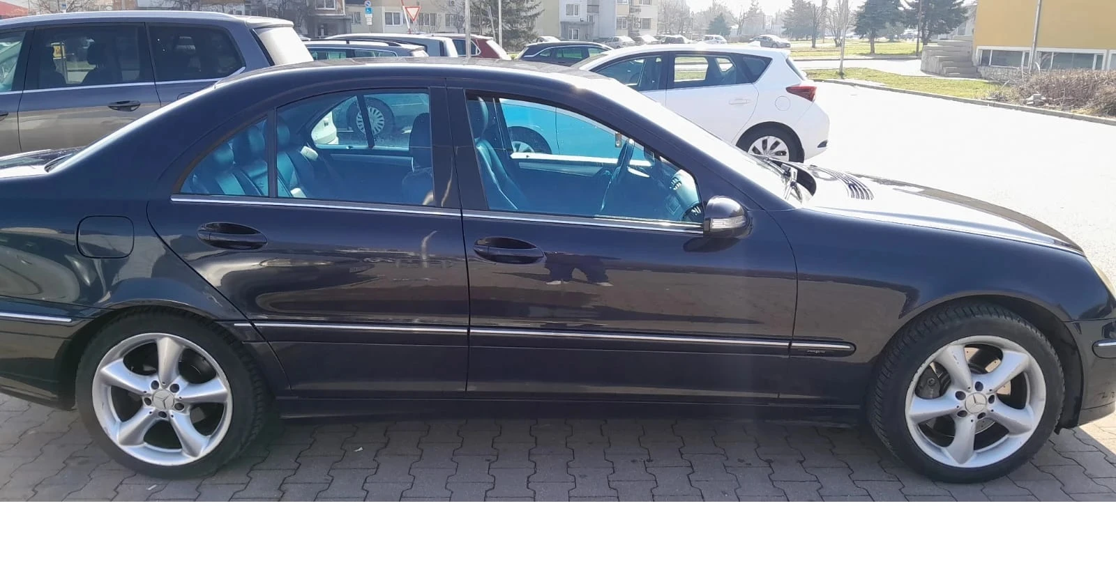 Mercedes-Benz C 240 4+ 1, снимка 4 - Автомобили и джипове - 54211782