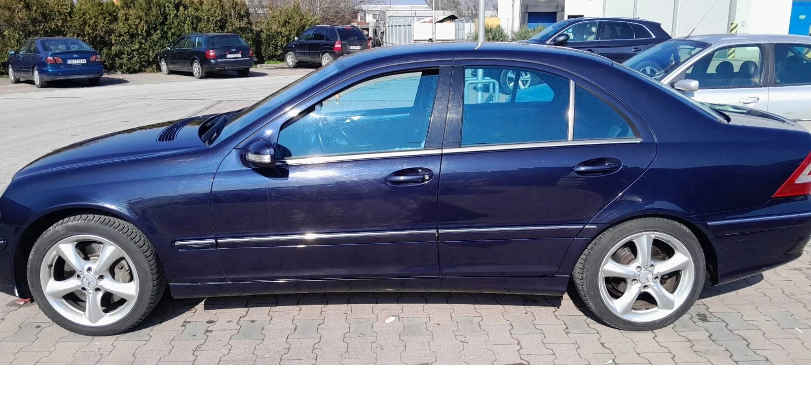 Mercedes-Benz C 240 4+ 1, снимка 2 - Автомобили и джипове - 54211782