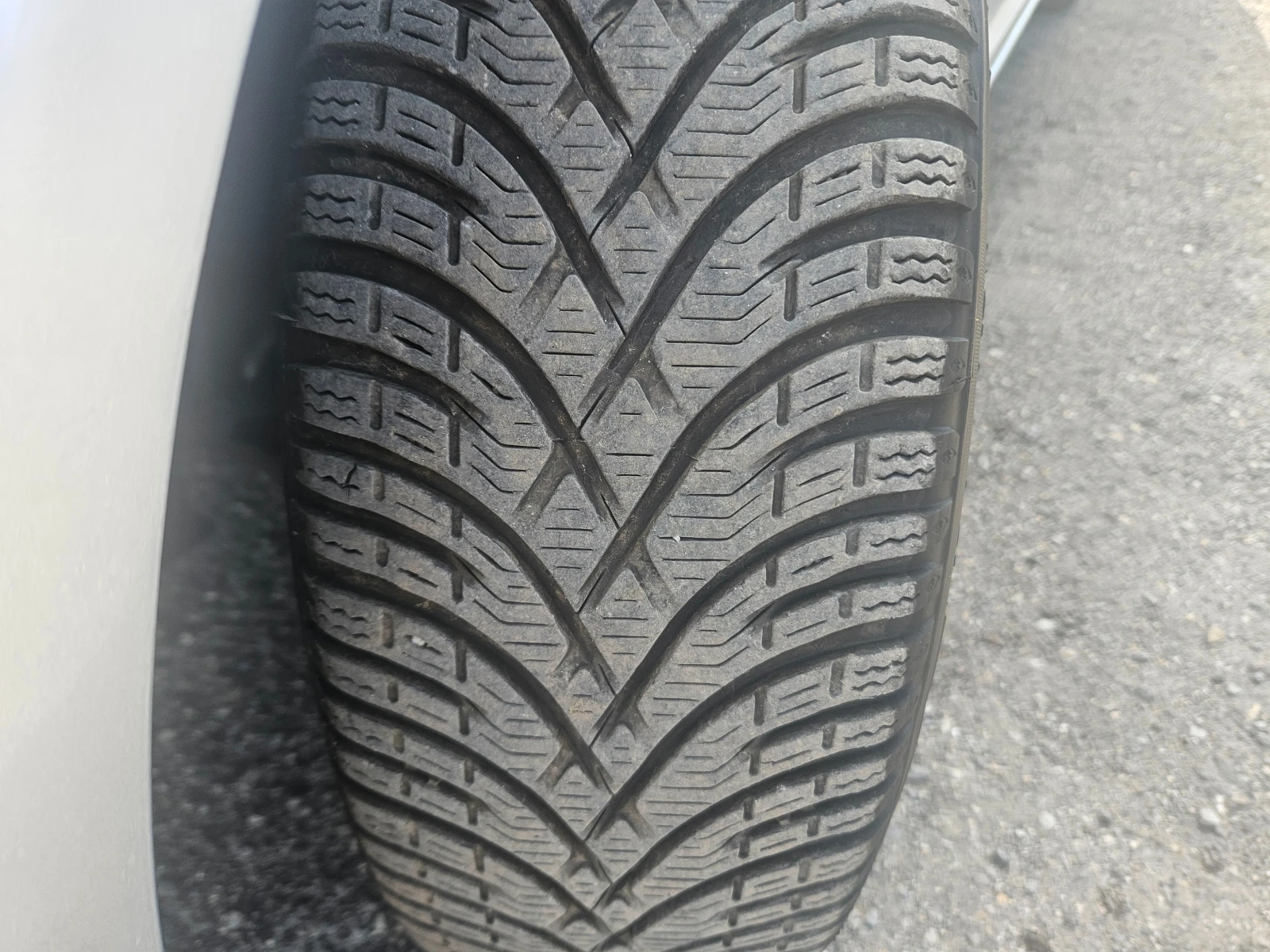 Skoda Octavia 1.6MPI ПЕРФЕКТНА, снимка 17 - Автомобили и джипове - 54343434