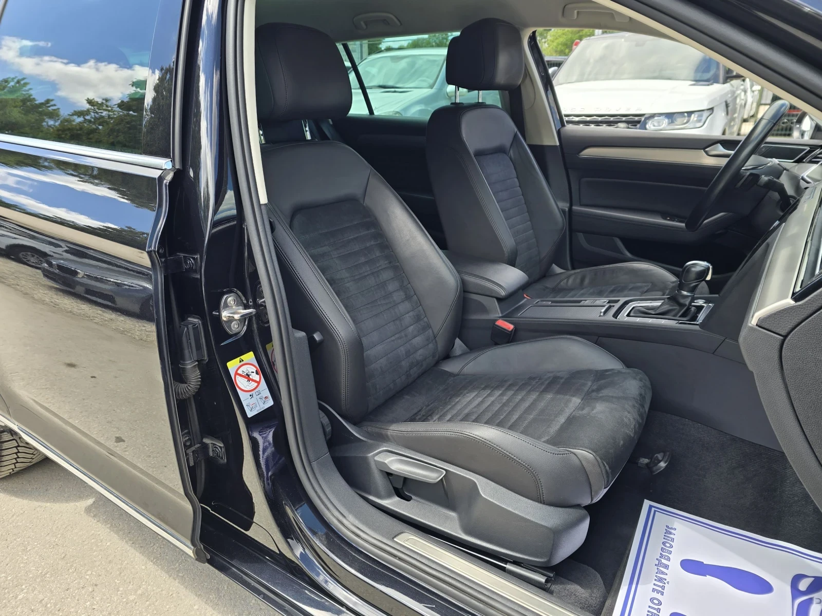 VW Passat 2.0TDI - 150к.с. - Digital, снимка 12 - Автомобили и джипове - 54377419