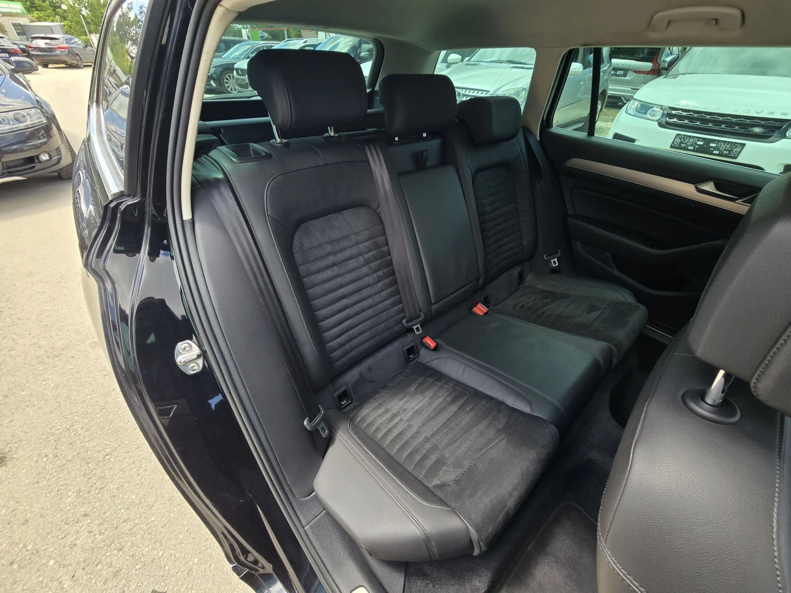 VW Passat 2.0TDI - 150к.с. - Digital, снимка 14 - Автомобили и джипове - 54377419
