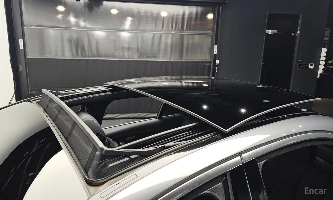 Mercedes-Benz E 350  4MATIC, снимка 17 - Автомобили и джипове - 54691842
