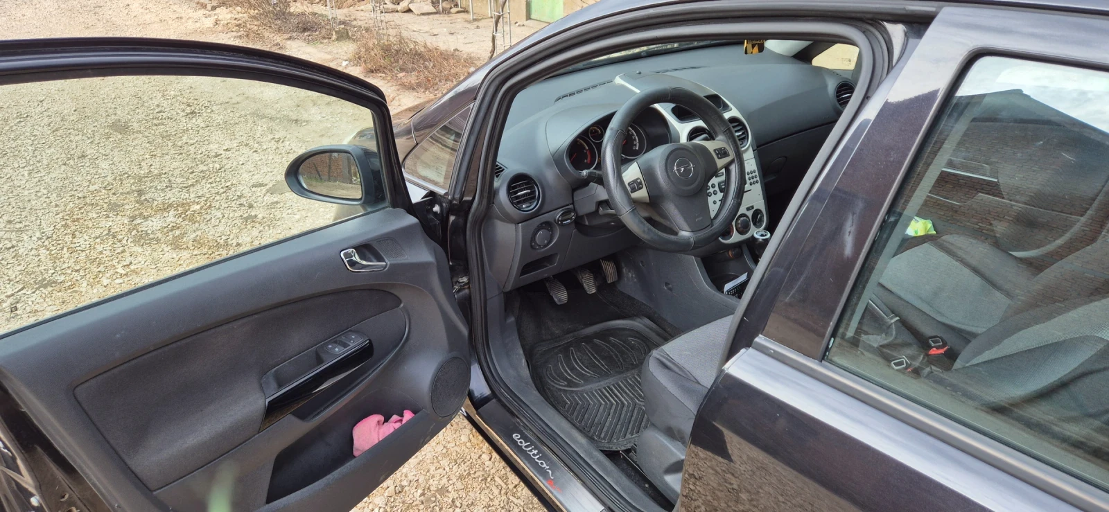 Opel Corsa, снимка 9 - Автомобили и джипове - 54914691