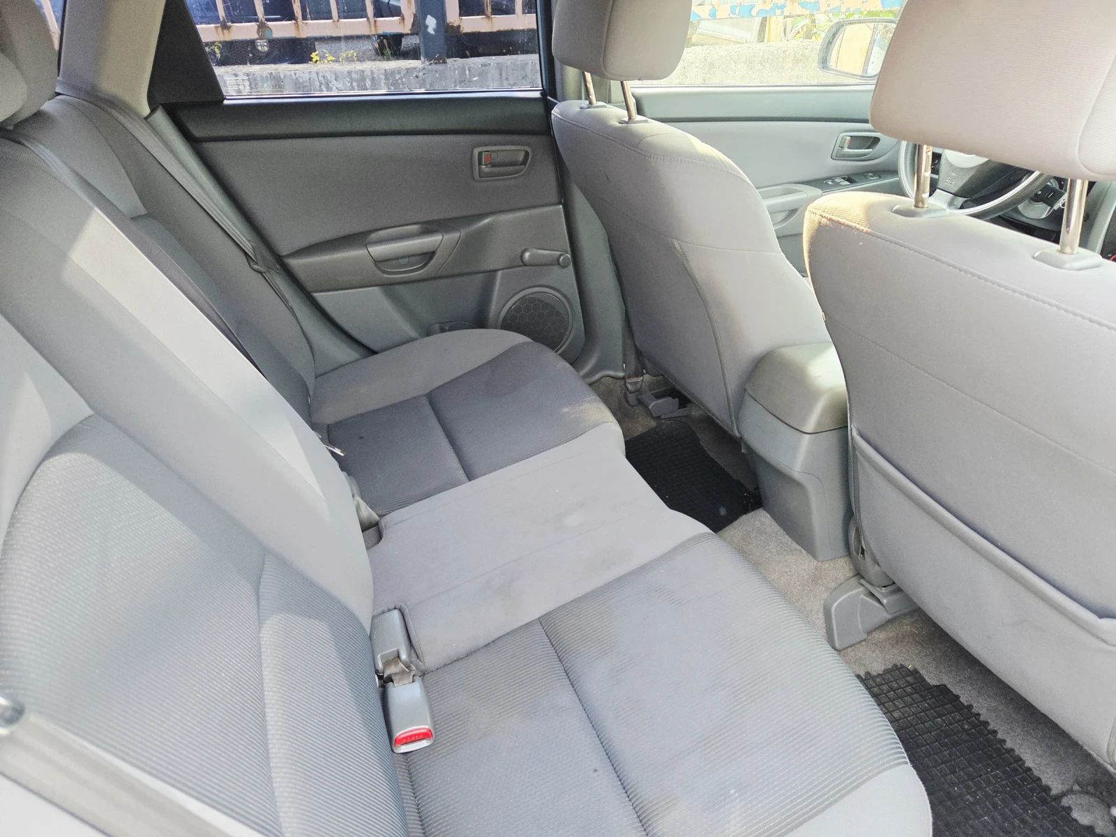 Mazda 3 1, 600HDI EURO4 , снимка 11 - Автомобили и джипове - 55146941