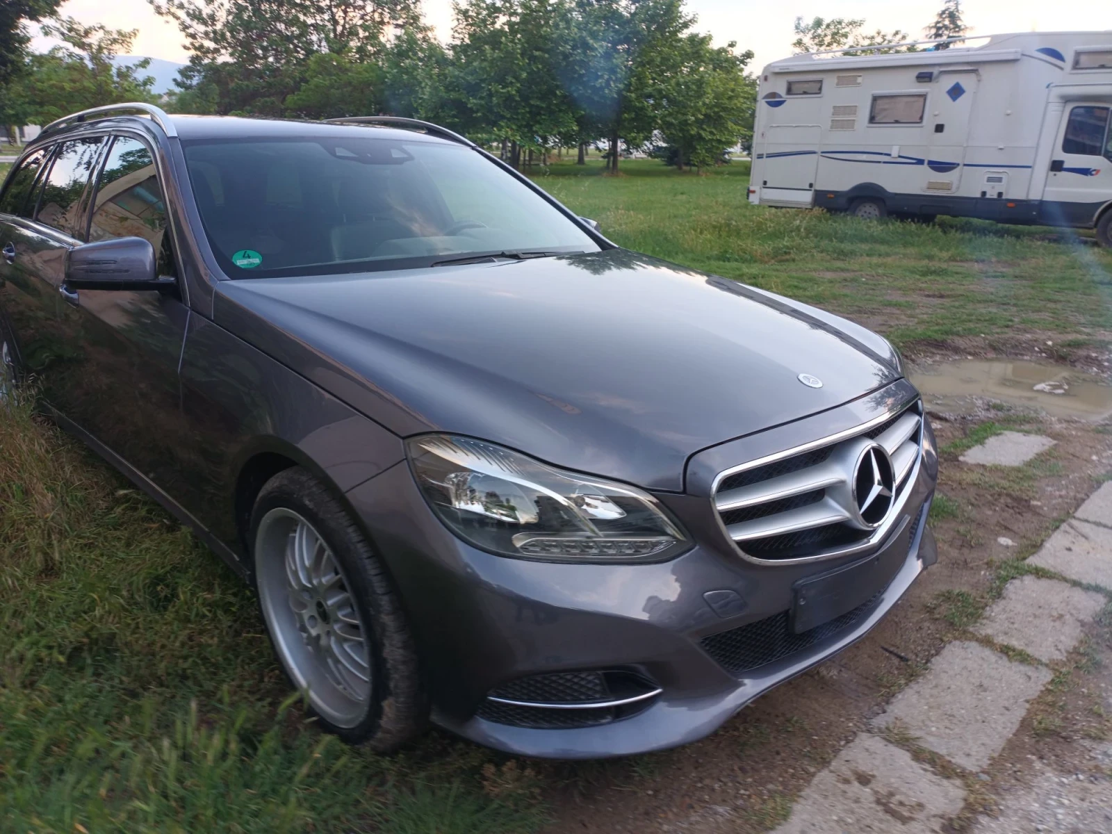 Mercedes-Benz E 200 2