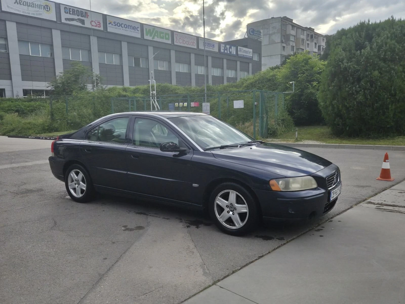 Volvo S60, снимка 8 - Автомобили и джипове - 55711468
