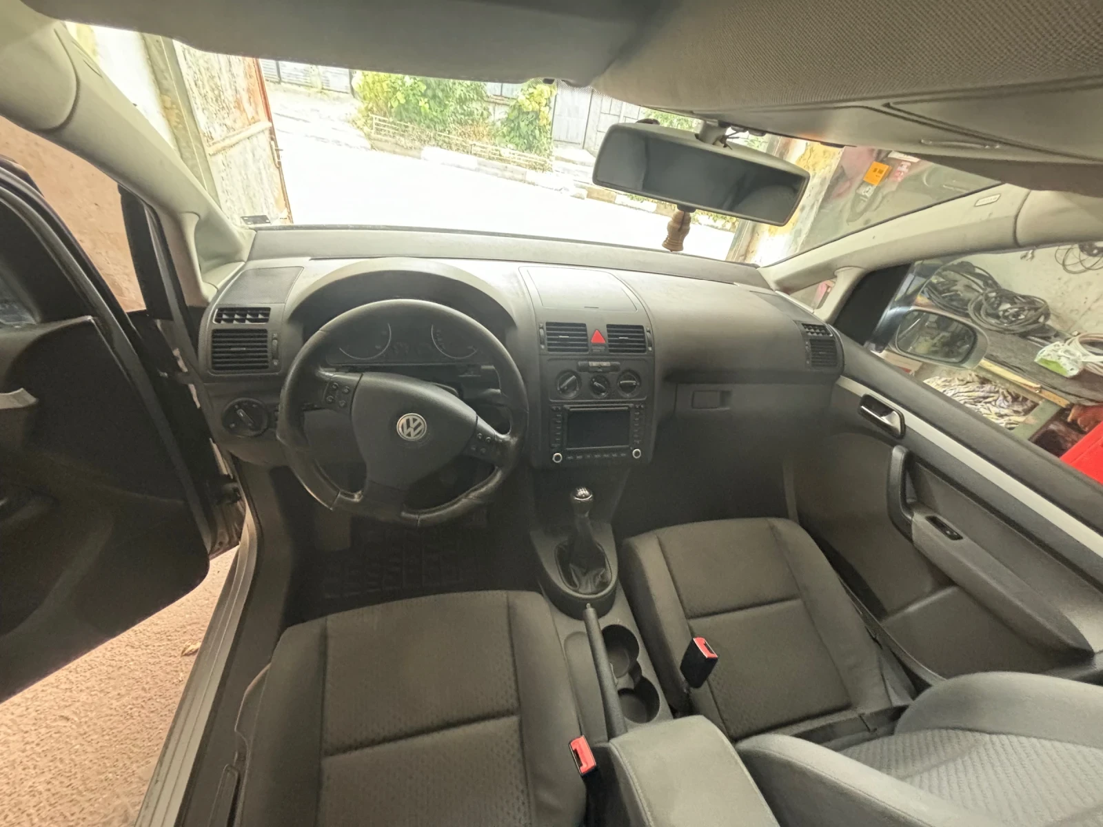 VW Touran ван, снимка 3 - Автомобили и джипове - 55875032