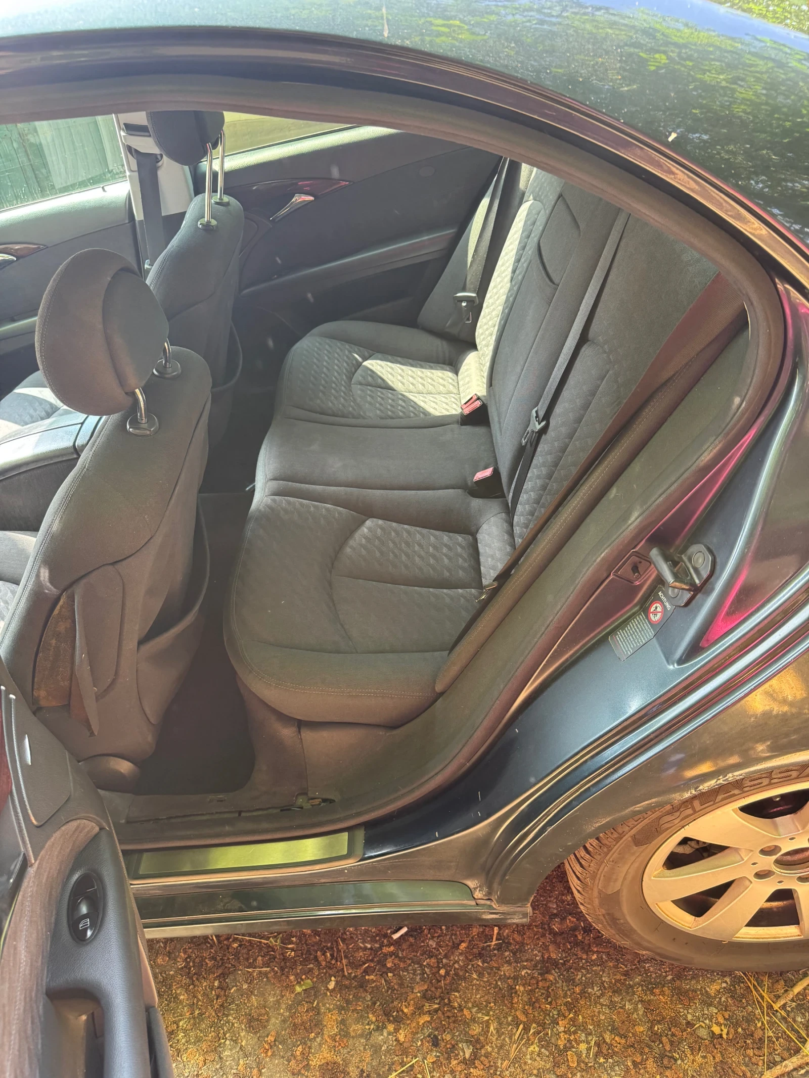Mercedes-Benz E 220 2.2 cdi, снимка 6 - Автомобили и джипове - 55879043