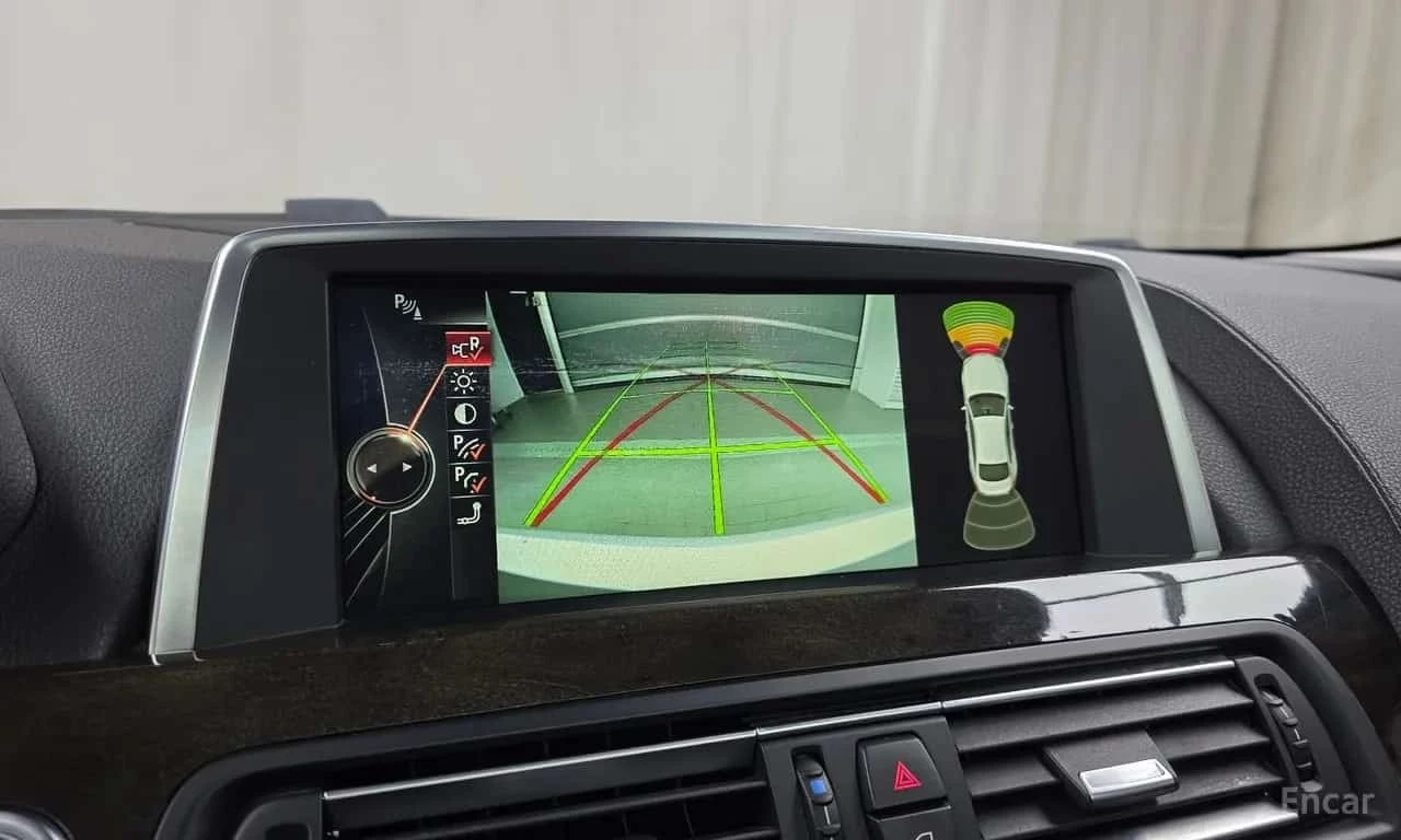 BMW 640 xDrive Gran Coupe * БЕЗ ПЪРВОНАЧАЛНА ВНОСКА, снимка 15 - Автомобили и джипове - 56211828