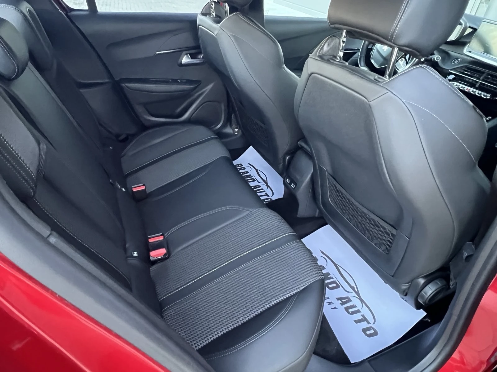 Peugeot 208 * GT -Pack * 100k.c. EAT8 * AUTOMATIC *  | Mobile.bg � ����������� 11