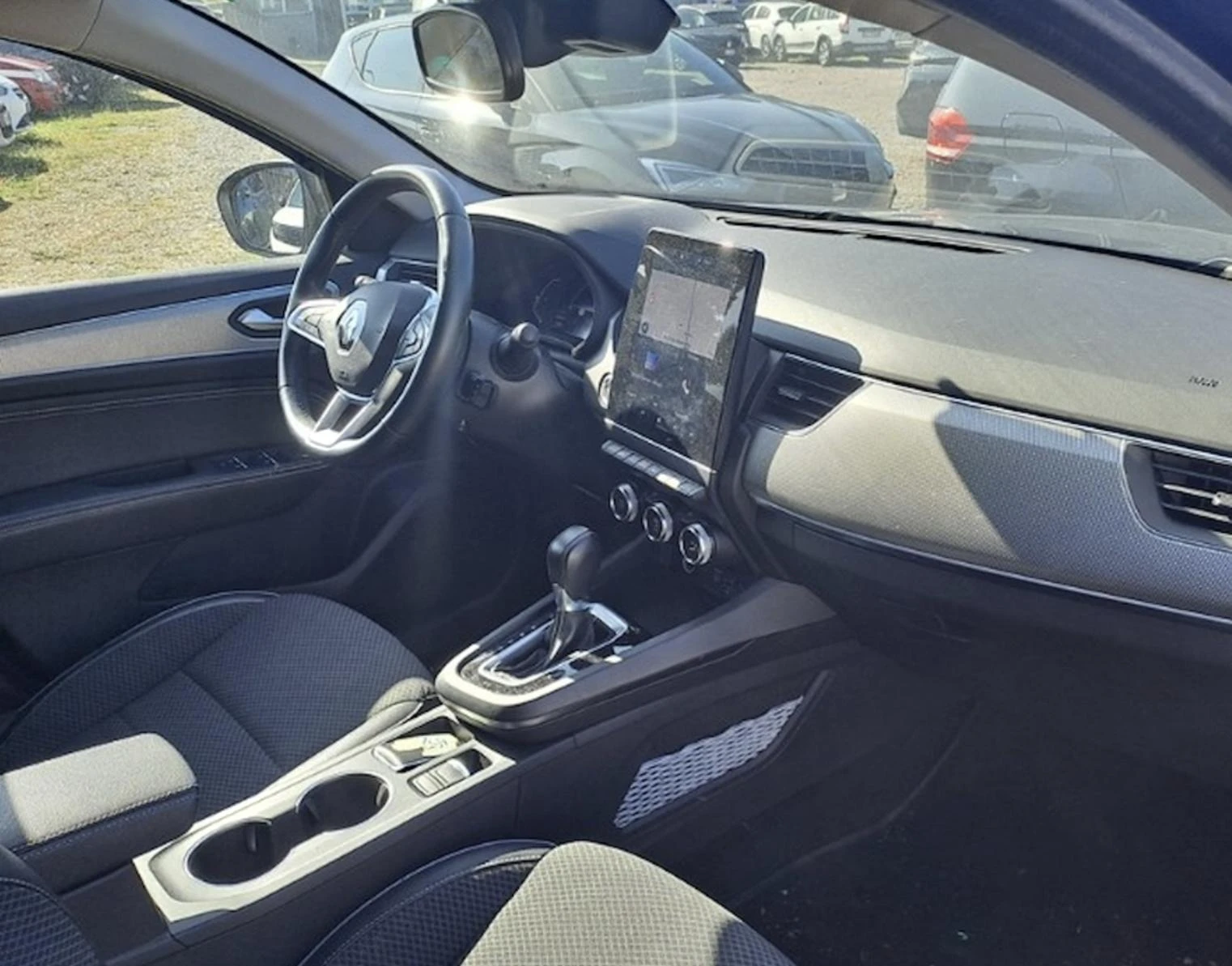 Renault Arkana 1.6 Intens, снимка 7 - Автомобили и джипове - 56701218
