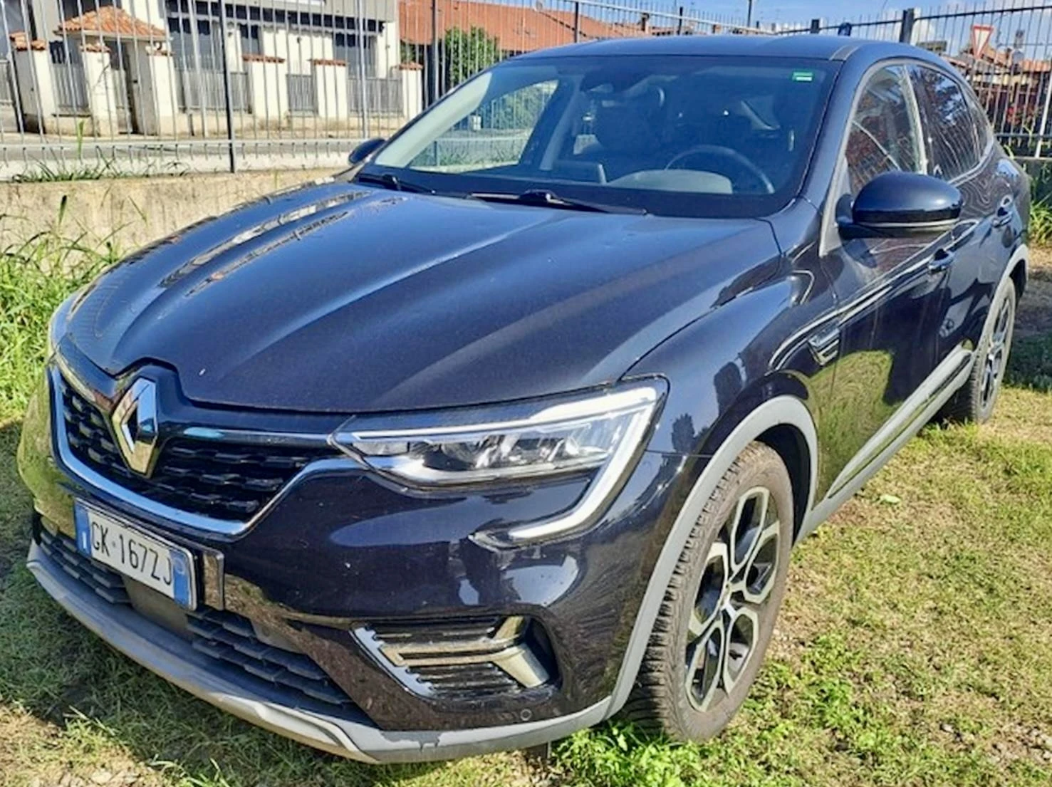 Renault Arkana 1.6 Intens, снимка 2 - Автомобили и джипове - 56701218