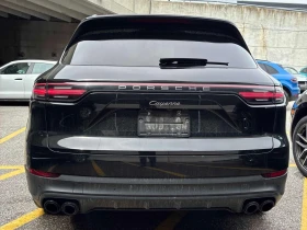 Porsche Cayenne AWD  CARFAX, снимка 4