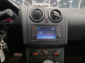 Nissan Qashqai 1.6 Бензин | Автоматик | Много запазен, снимка 9