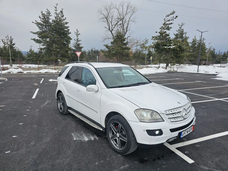 Mercedes-Benz ML 320 4 Matic , снимка 8 - Автомобили и джипове - 49264049